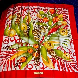 Salvatore Ferragamo Silk neckerchief vintage Jungle Multicolor Original